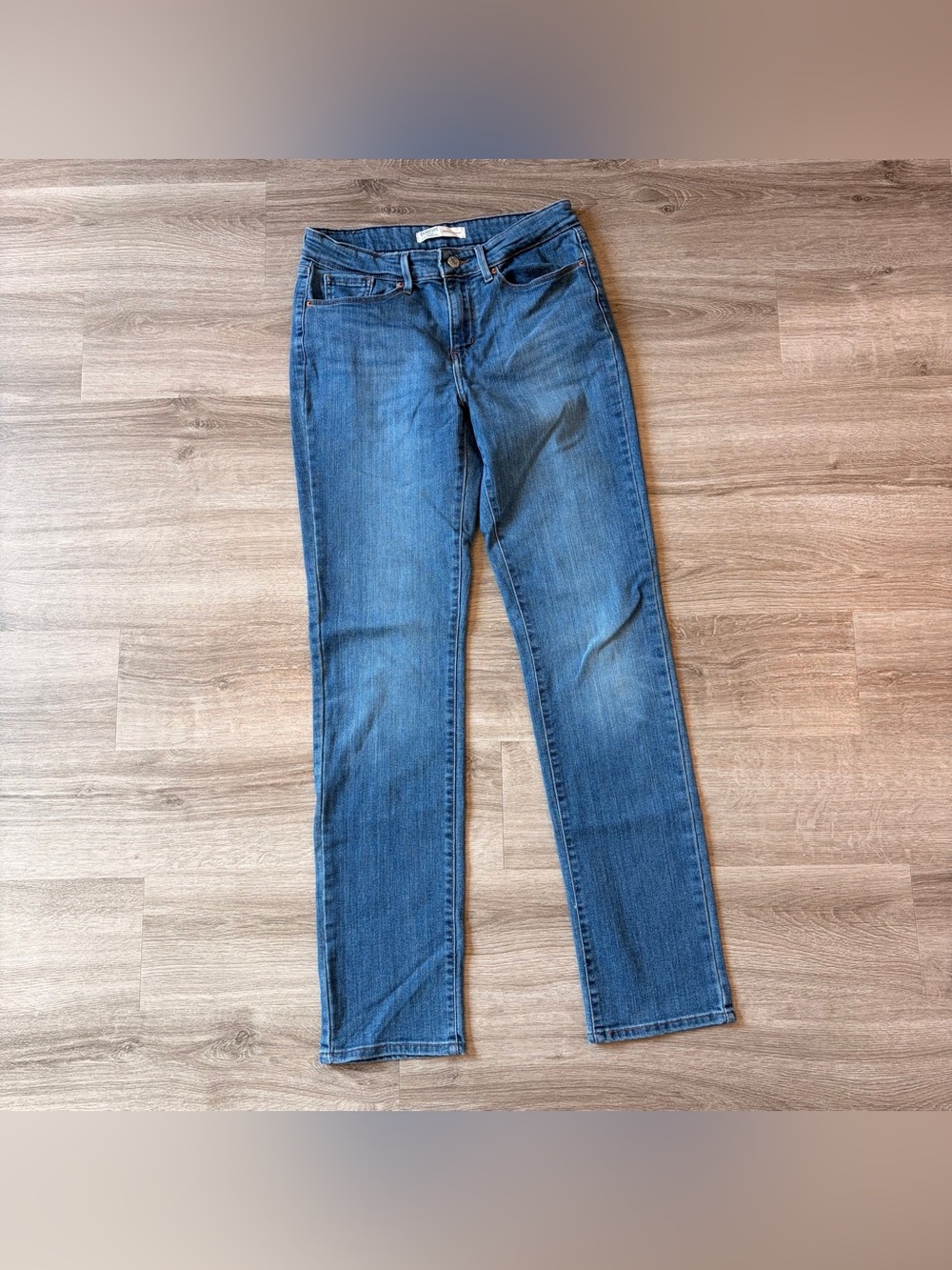 Signature by Levi Strauss mid rise straight denim jeans